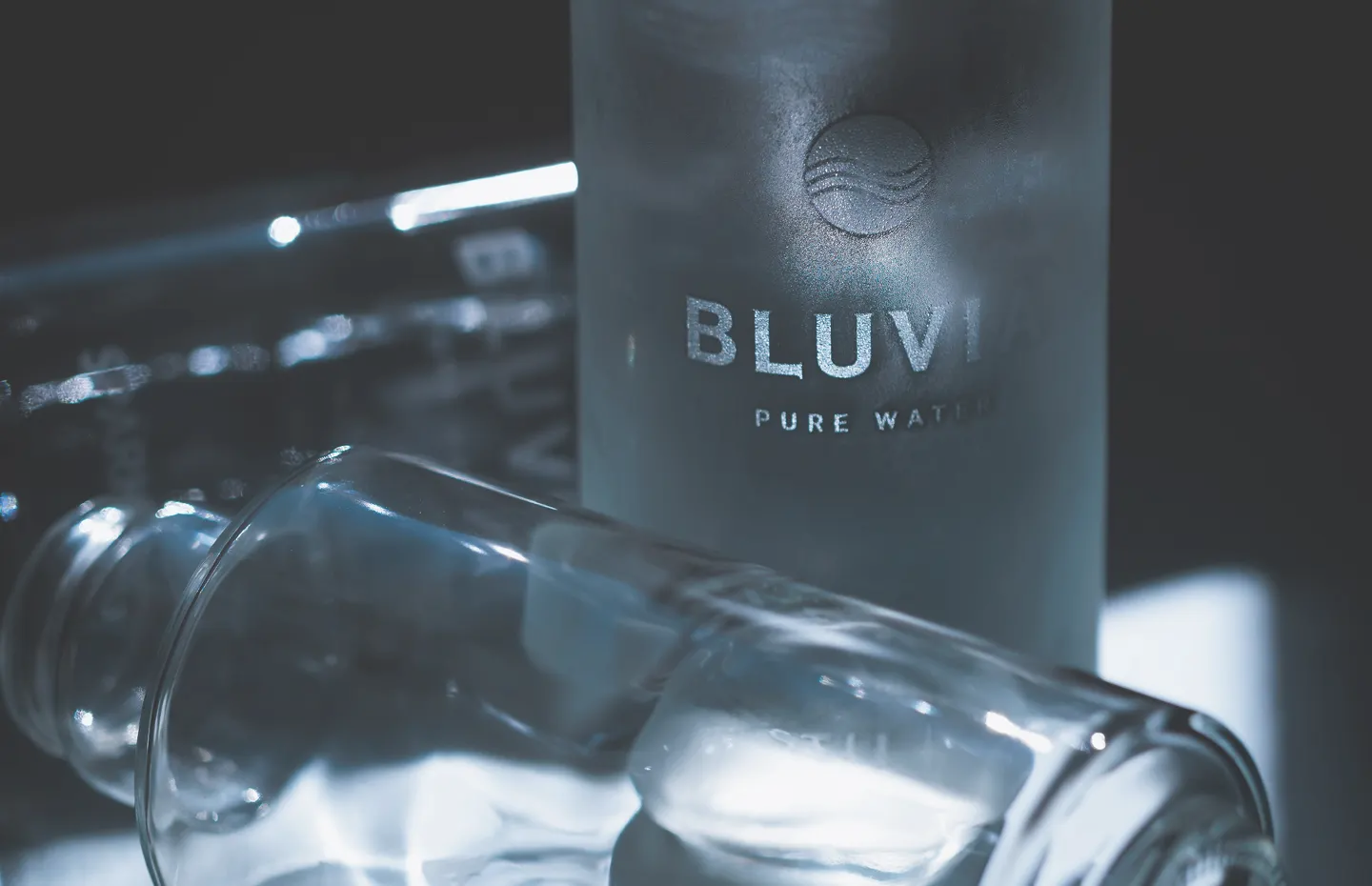 Parallax image background Bluvia water